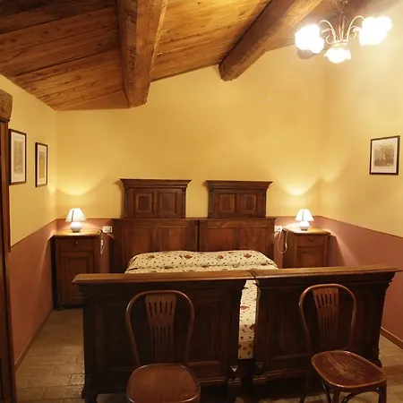 农家乐 Agriturismo Acquacalda 蒙托内